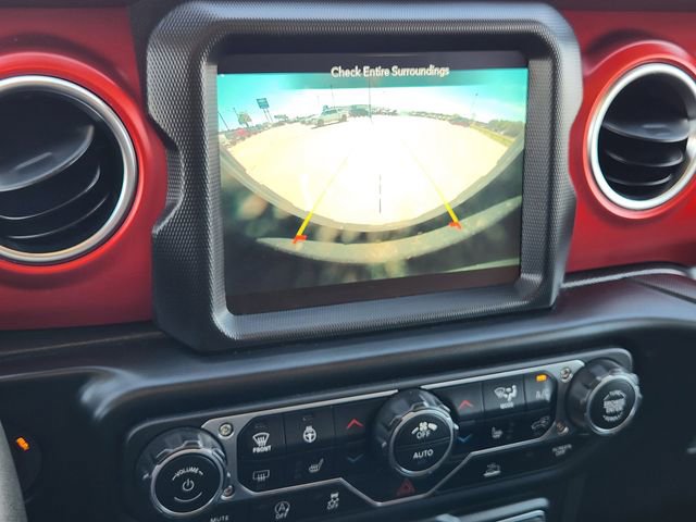 Used 2022 Jeep Wrangler Unlimited Rubicon w/ Cold Weather Group image 37