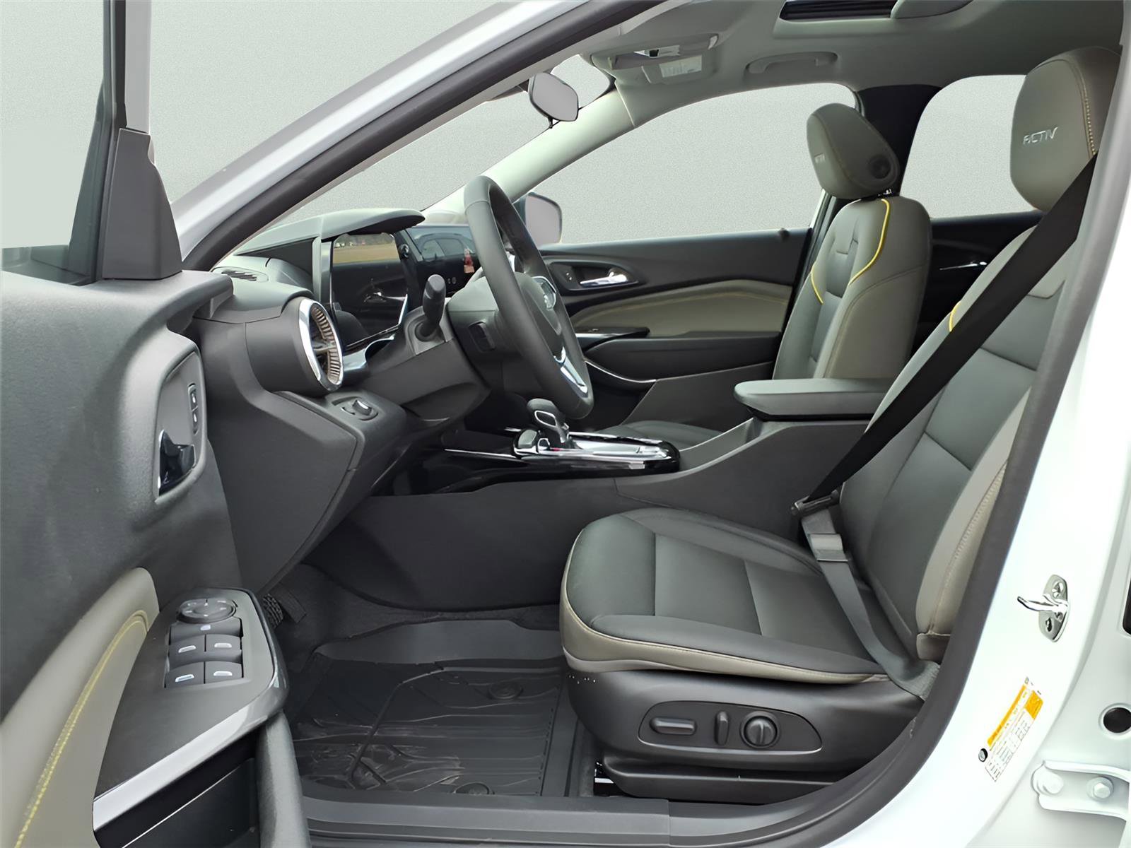 New 2026 Chevrolet Trax ACTIV w/ Sunroof Package image 15