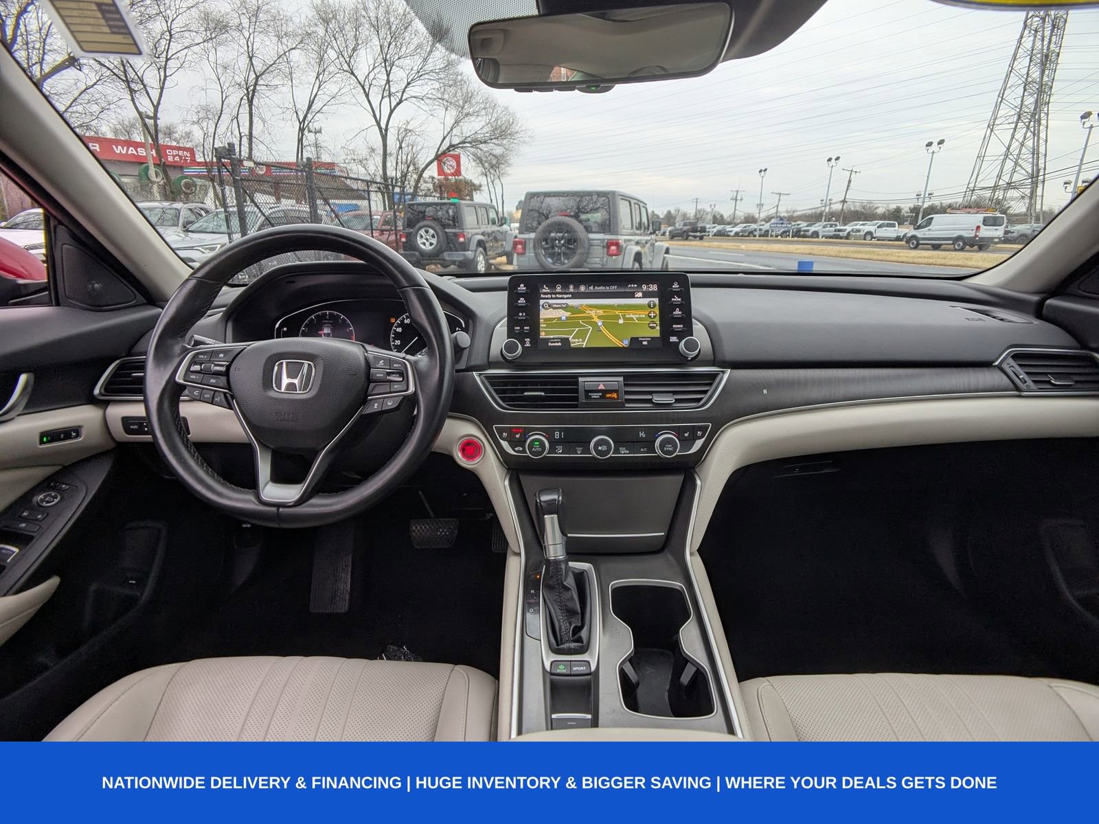Used 2018 Honda Accord Touring image 16