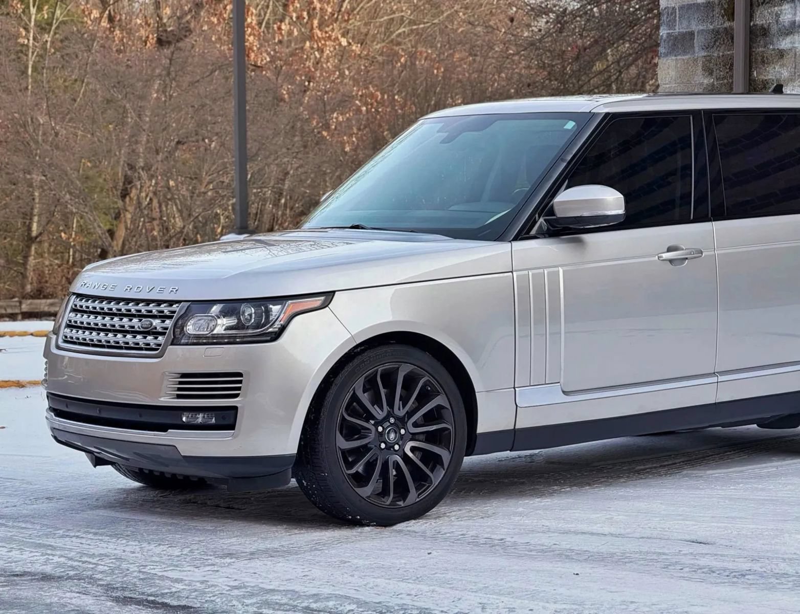 Used 2016 Land Rover Range Rover Supercharged AWD/4WD image 6