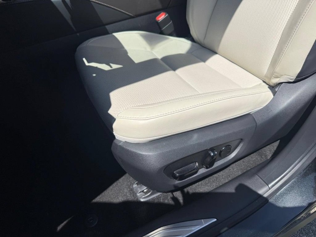 Used 2023 Lexus RX 350 Premium w/ Cold Area Package FWD image 30