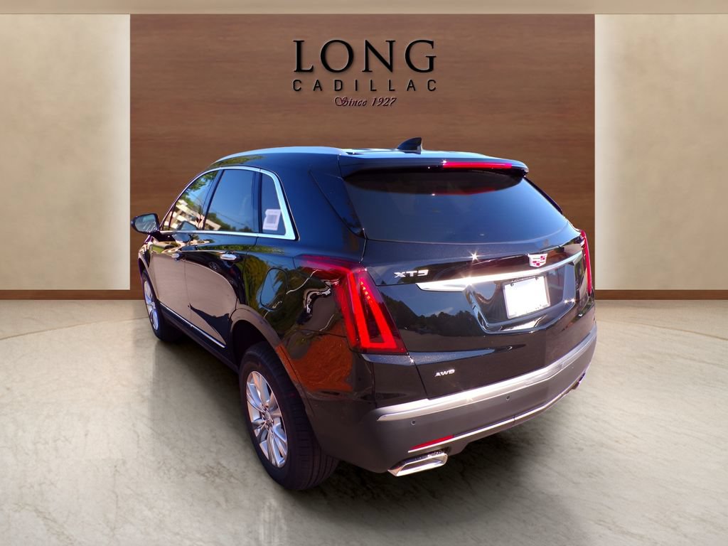 New 2026 Cadillac XT5 Luxury w/ LPO, Floor Liner Package AWD/4WD image 2