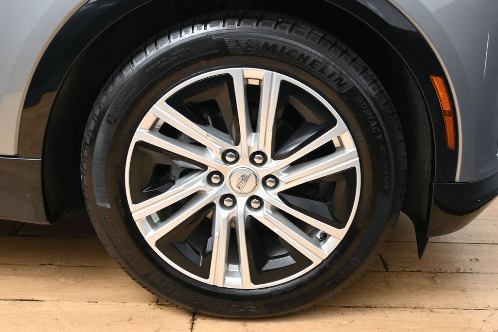 Used 2024 Cadillac Lyriq Tech RWD image 12