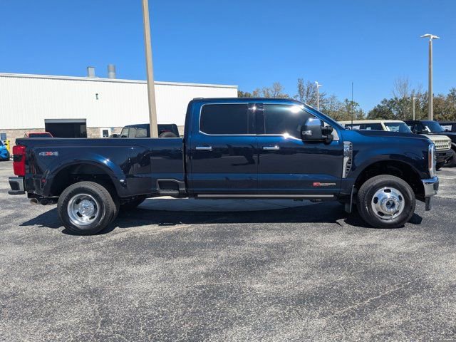 Certified 2024 Ford F350 Lariat w/ Lariat Ultimate Package image 4