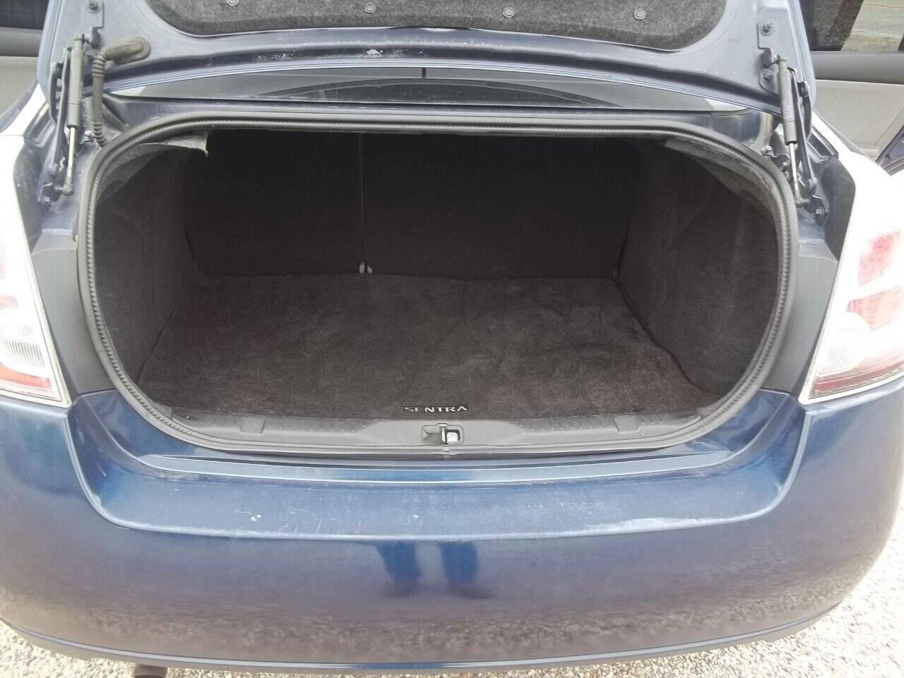Used 2009 Nissan Sentra 2.0 S FE+ FWD image 9