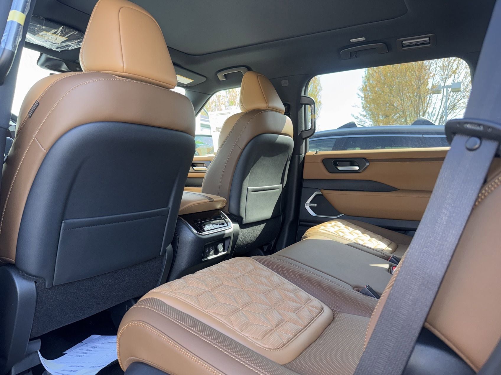 New 2026 Nissan Armada Platinum Reserve AWD/4WD image 8