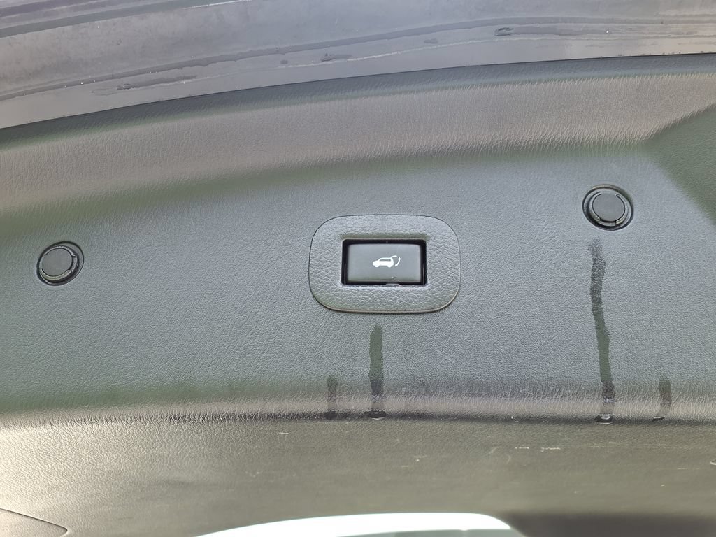Used 2019 INFINITI QX80 Luxe RWD image 16