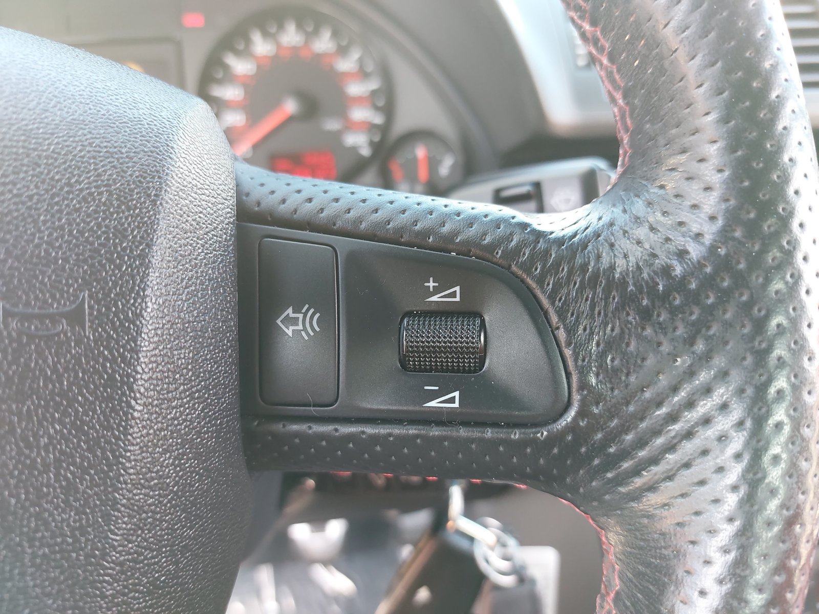 Used 2008 Audi RS 4 Sedan AWD/4WD image 17