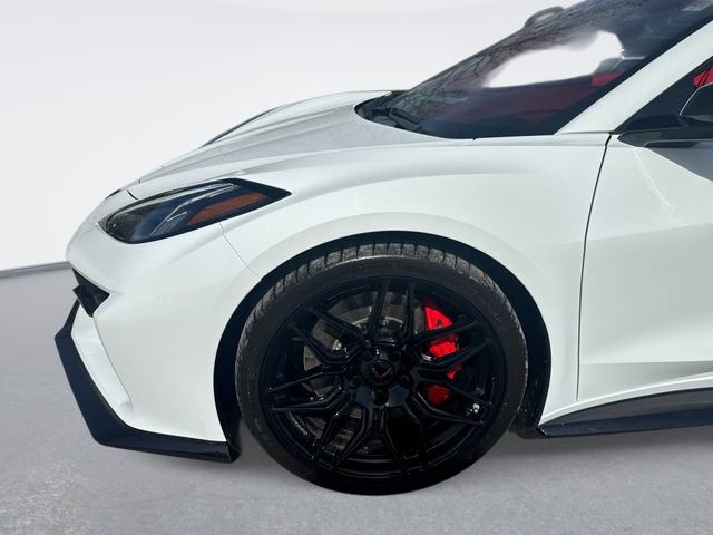 Used 2024 Chevrolet Corvette Z06 image 10