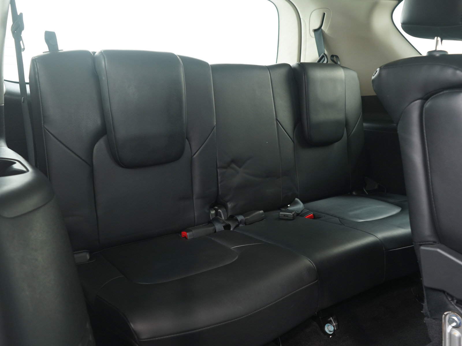 Used 2024 Nissan Armada SL image 15