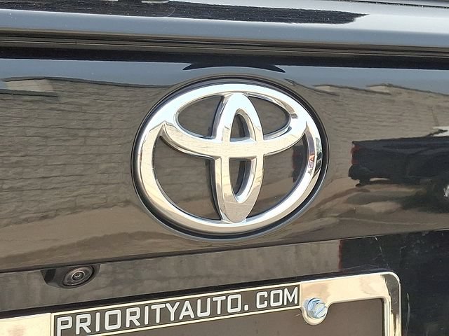 Used 2024 Toyota RAV4 XLE AWD/4WD image 28