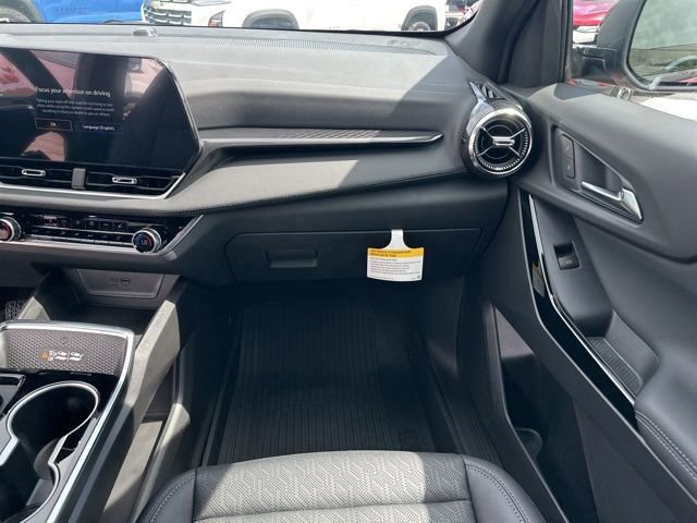 New 2026 Chevrolet Equinox LT w/ Convenience Package II image 4