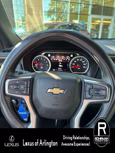 Used 2021 Chevrolet Tahoe Premier w/ Premium Package AWD/4WD image 9
