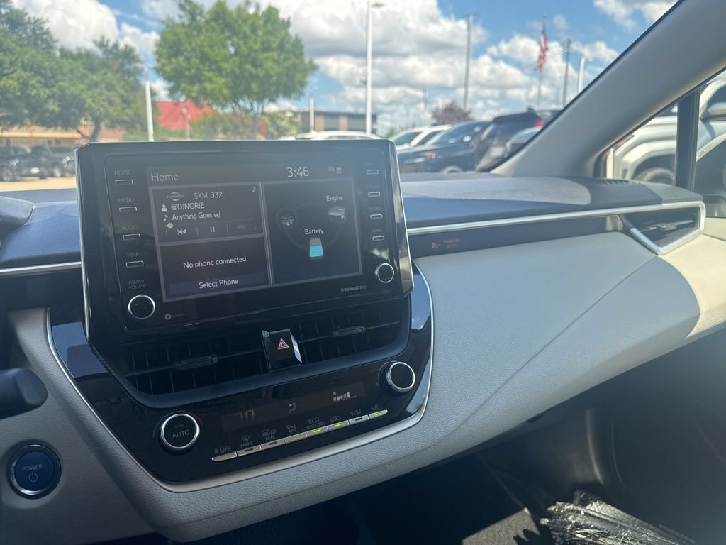 Used 2021 Toyota Corolla LE FWD image 13