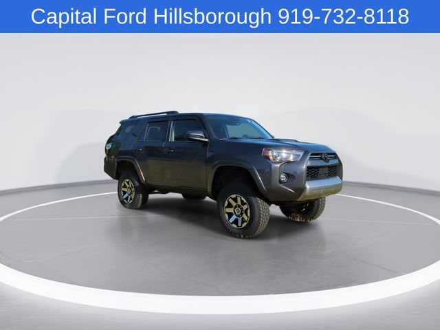 Used 2022 Toyota 4Runner TRD Off-Road AWD/4WD image 2