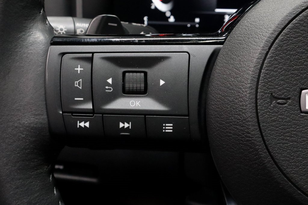 Certified 2024 Nissan Rogue SL w/ SL Premium Package image 29