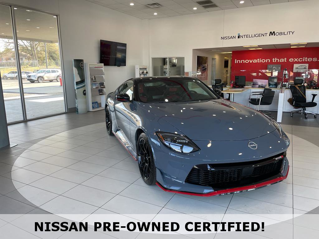 Used 2025 Nissan Z NISMO w/ Floor Mat Package