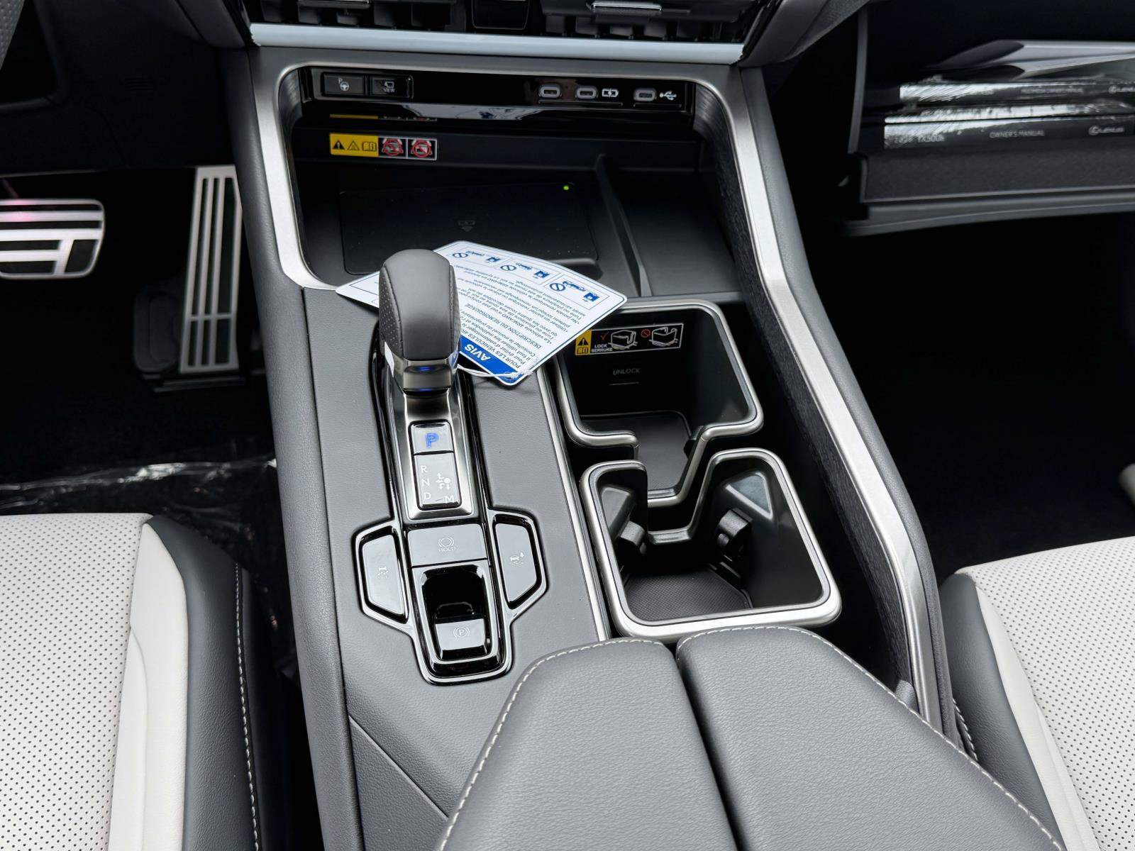 New 2026 Lexus TX 500h AWD w/ Technology Package image 13