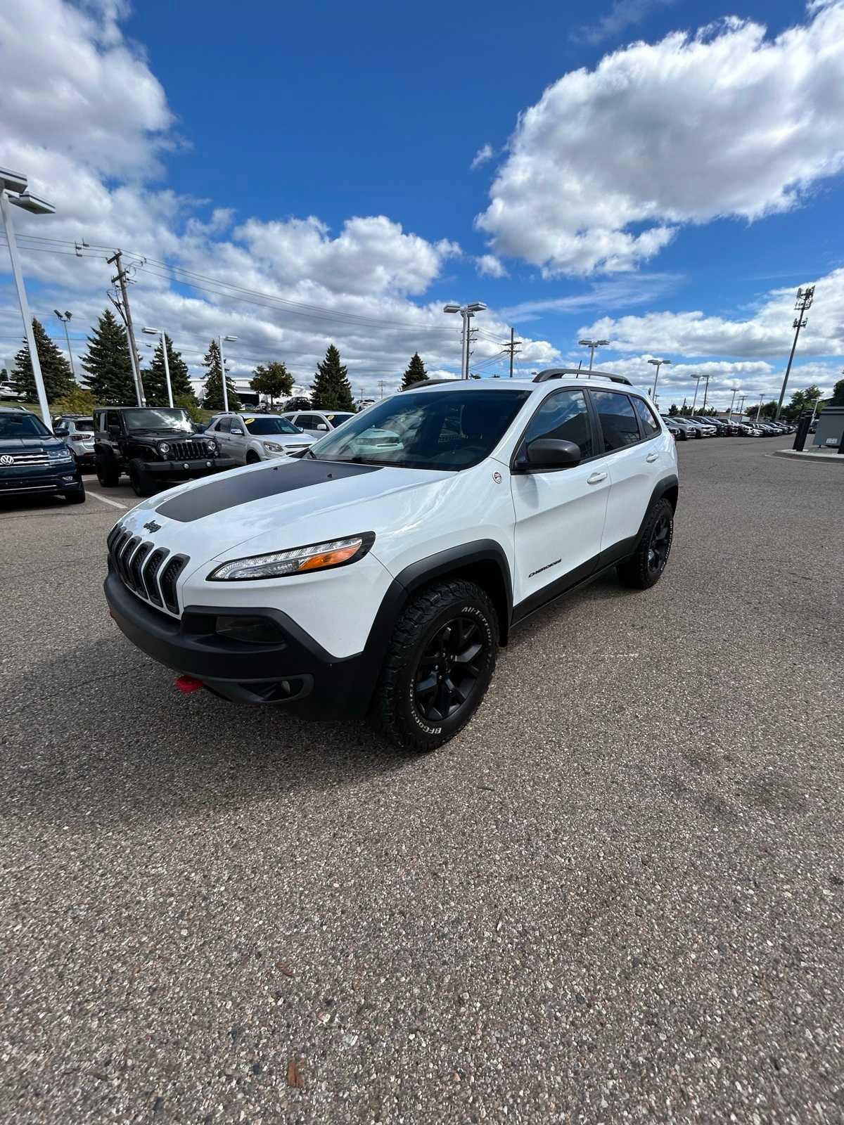 Used 2016 Jeep Cherokee Trailhawk w/ Leather Interior Group