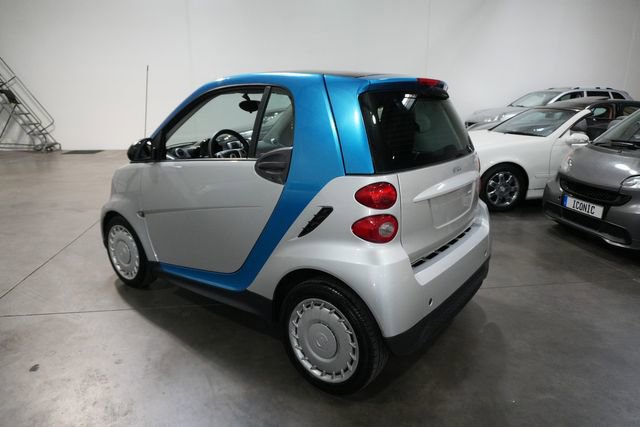 Used 2015 smart fortwo pure image 7