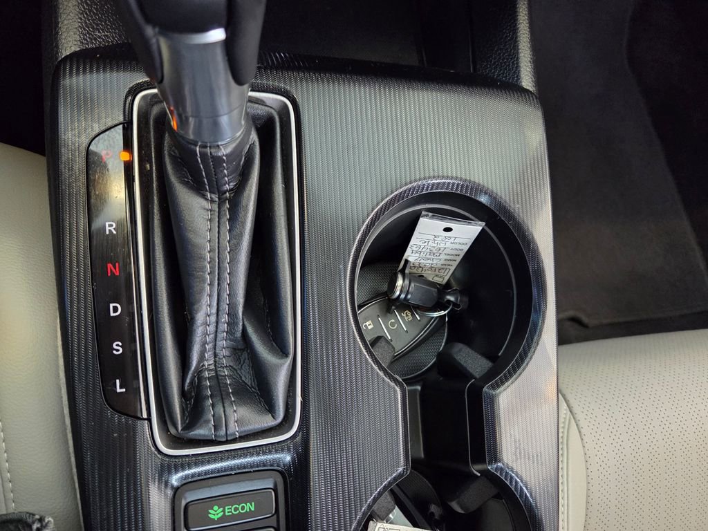 Certified 2024 Honda Civic EX-L image 39