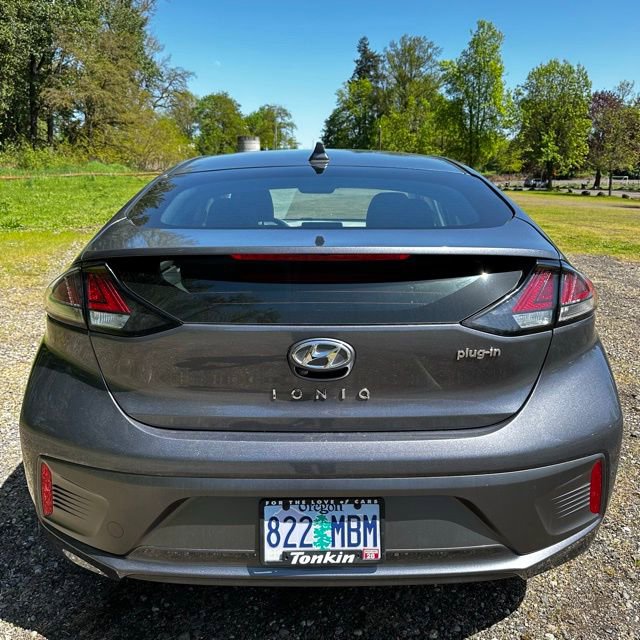 Used 2020 Hyundai Ioniq SEL FWD image 11