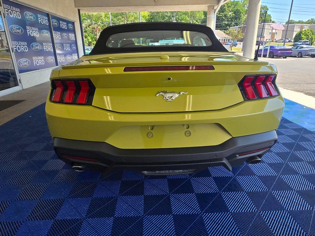 New 2025 Ford Mustang Premium RWD image 5