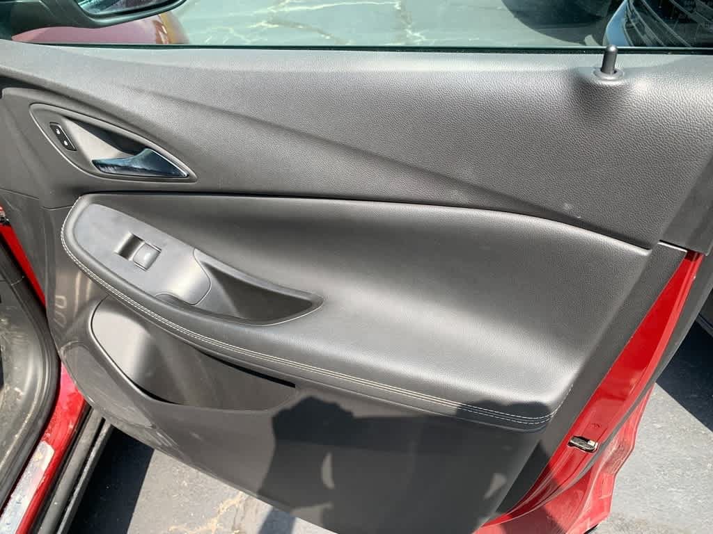 Used 2023 Buick Encore GX Essence w/ Experience Buick Package AWD/4WD image 25