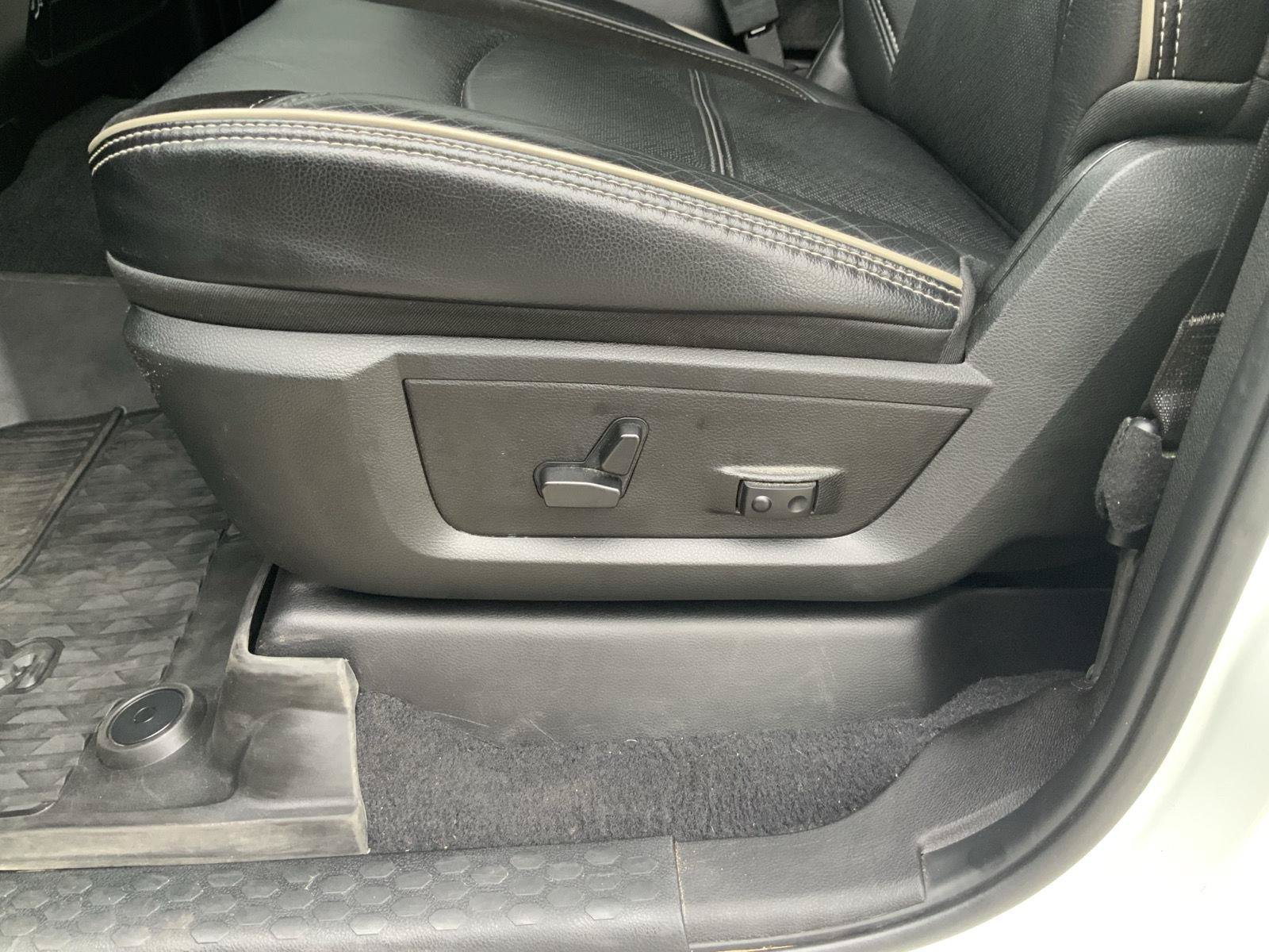 Used 2024 RAM 2500 Laramie w/ Safety Group AWD/4WD image 21