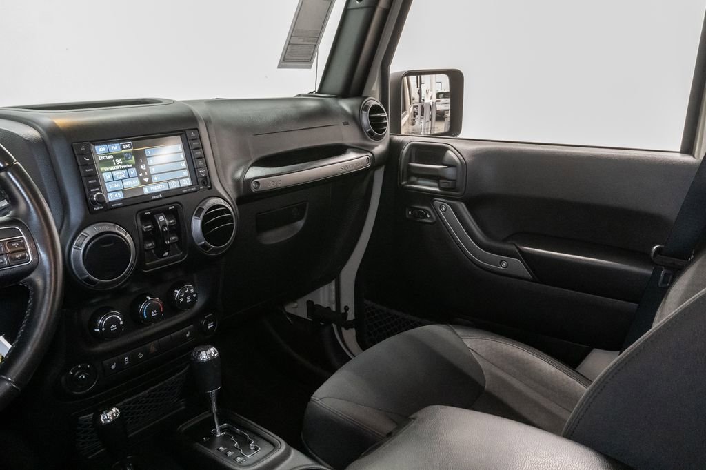 Used 2017 Jeep Wrangler Unlimited Sport w/ Quick Order Package 24S image 11