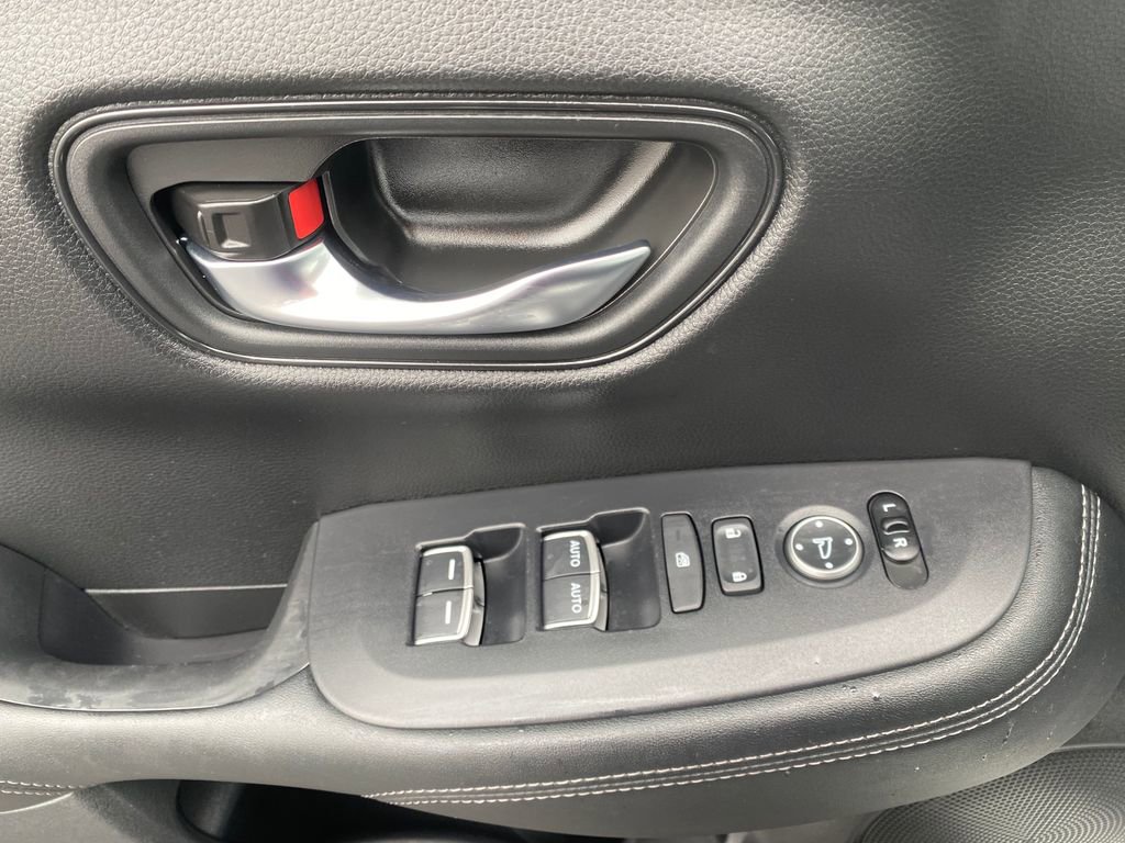 Used 2024 Honda HR-V EX-L image 14