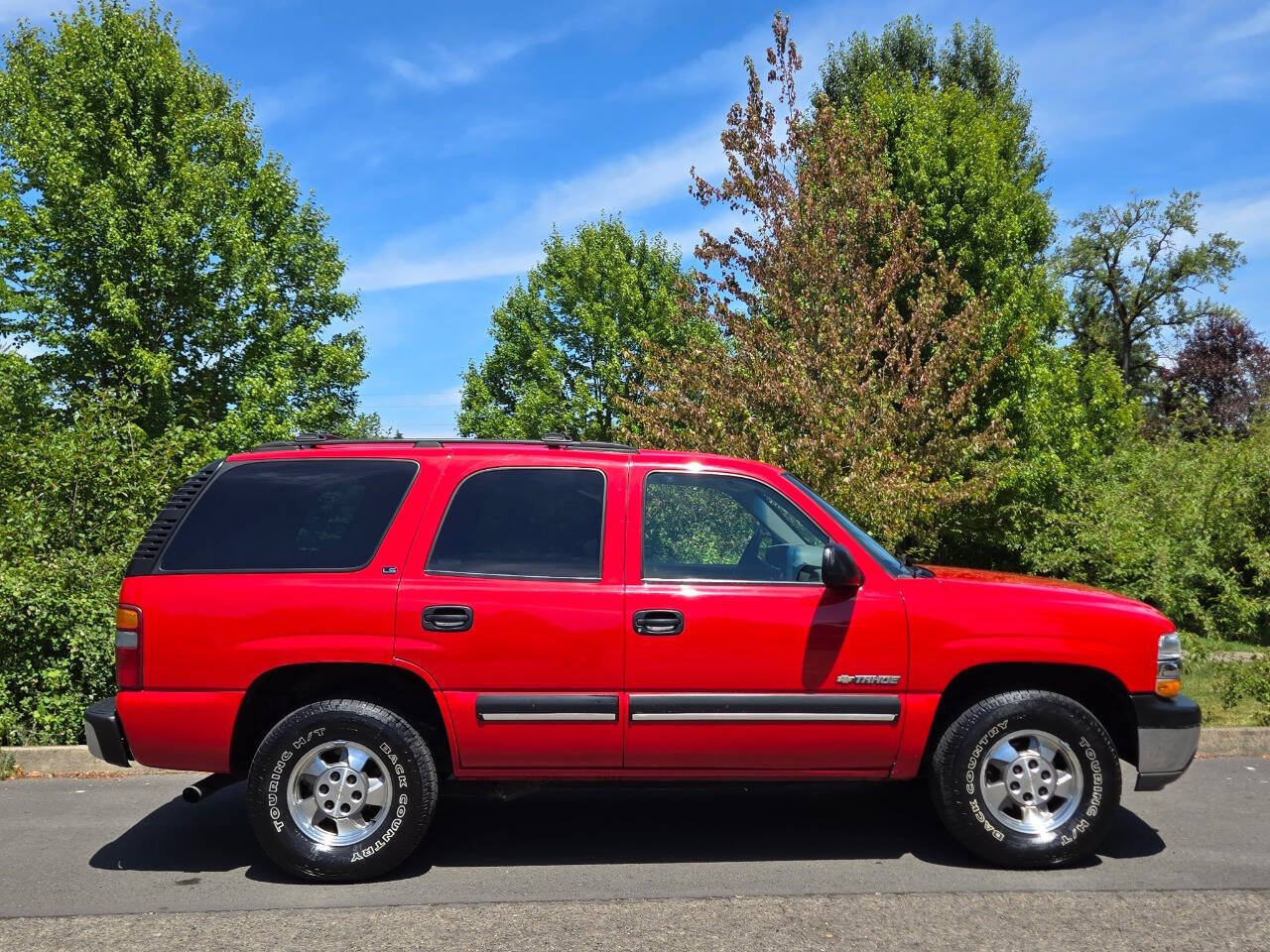 Used 2000 Chevrolet Tahoe LS w/ LS Preferred Equipment Group AWD/4WD image 5