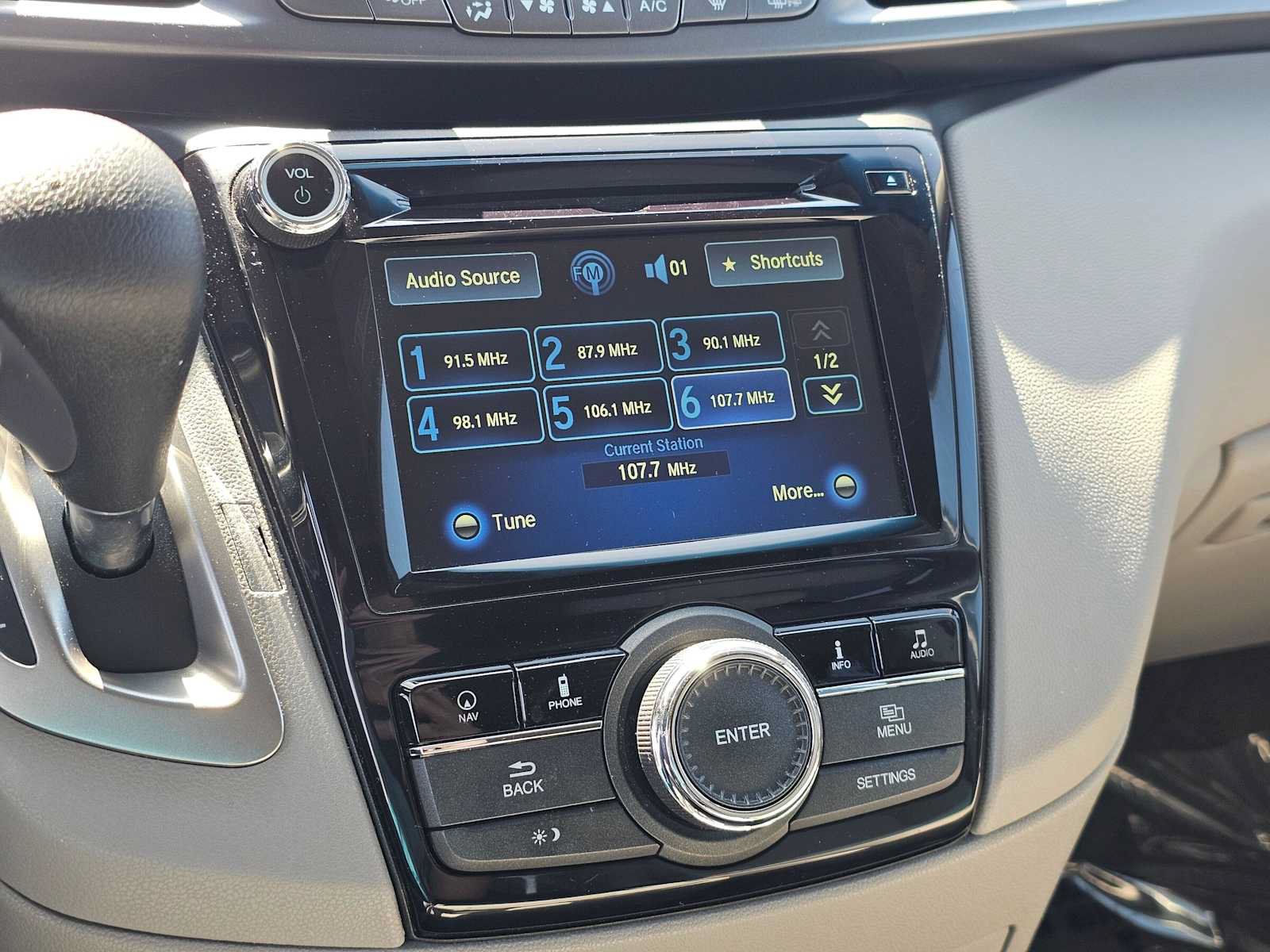 Used 2014 Honda Odyssey EX-L image 29
