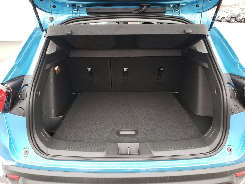 New 2026 Chevrolet Trax LT image 19