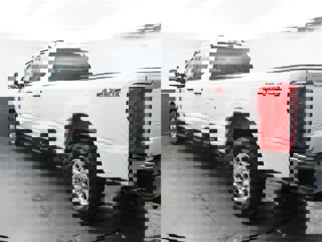 Used 2024 Ford F250 XLT image 11