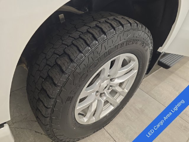 Used 2021 Chevrolet Silverado 1500 RST AWD/4WD image 36