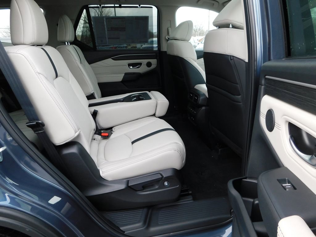 New 2026 Honda Pilot Touring image 22