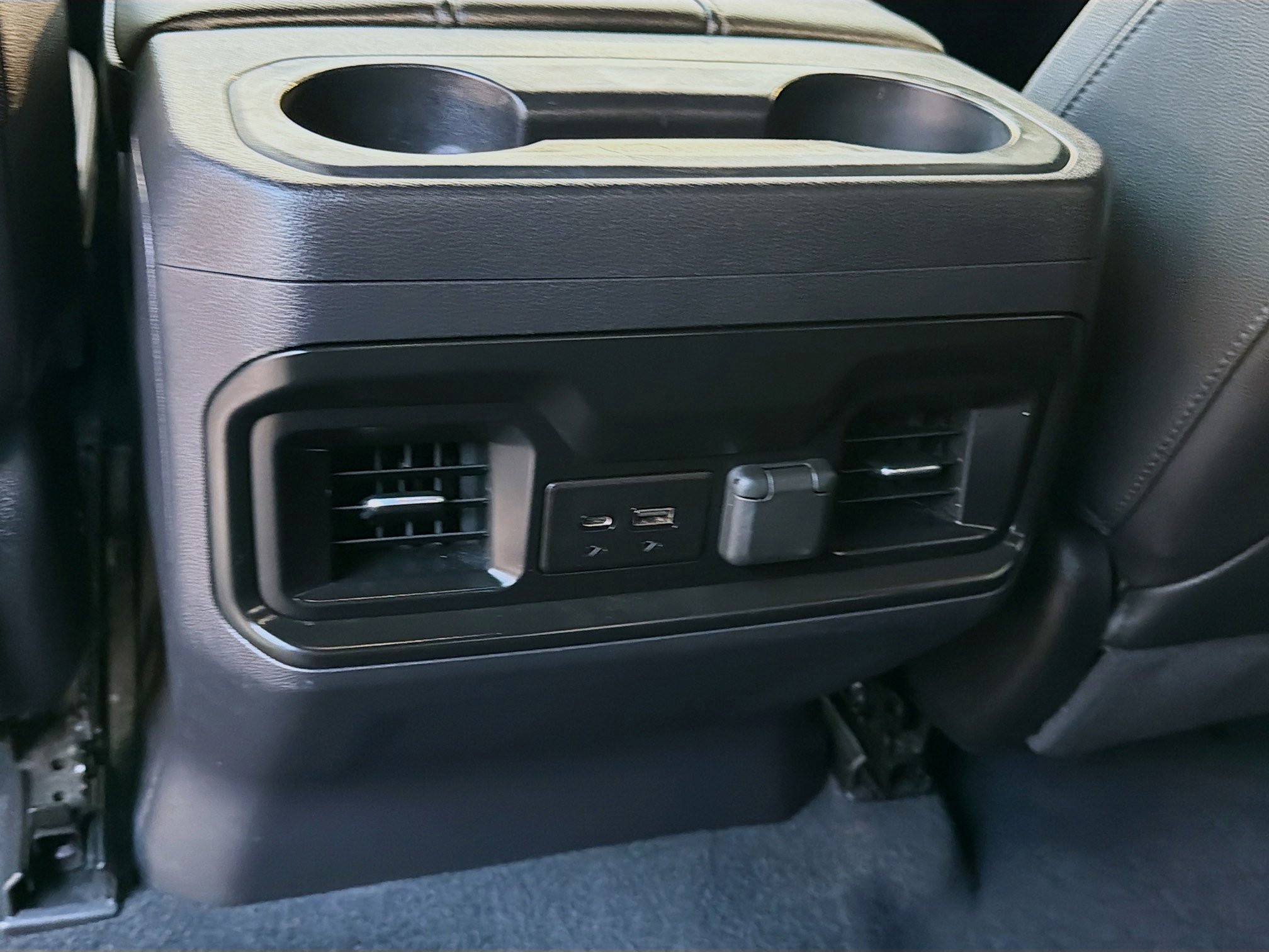 Used 2020 Chevrolet Silverado 1500 LT Trail Boss image 22