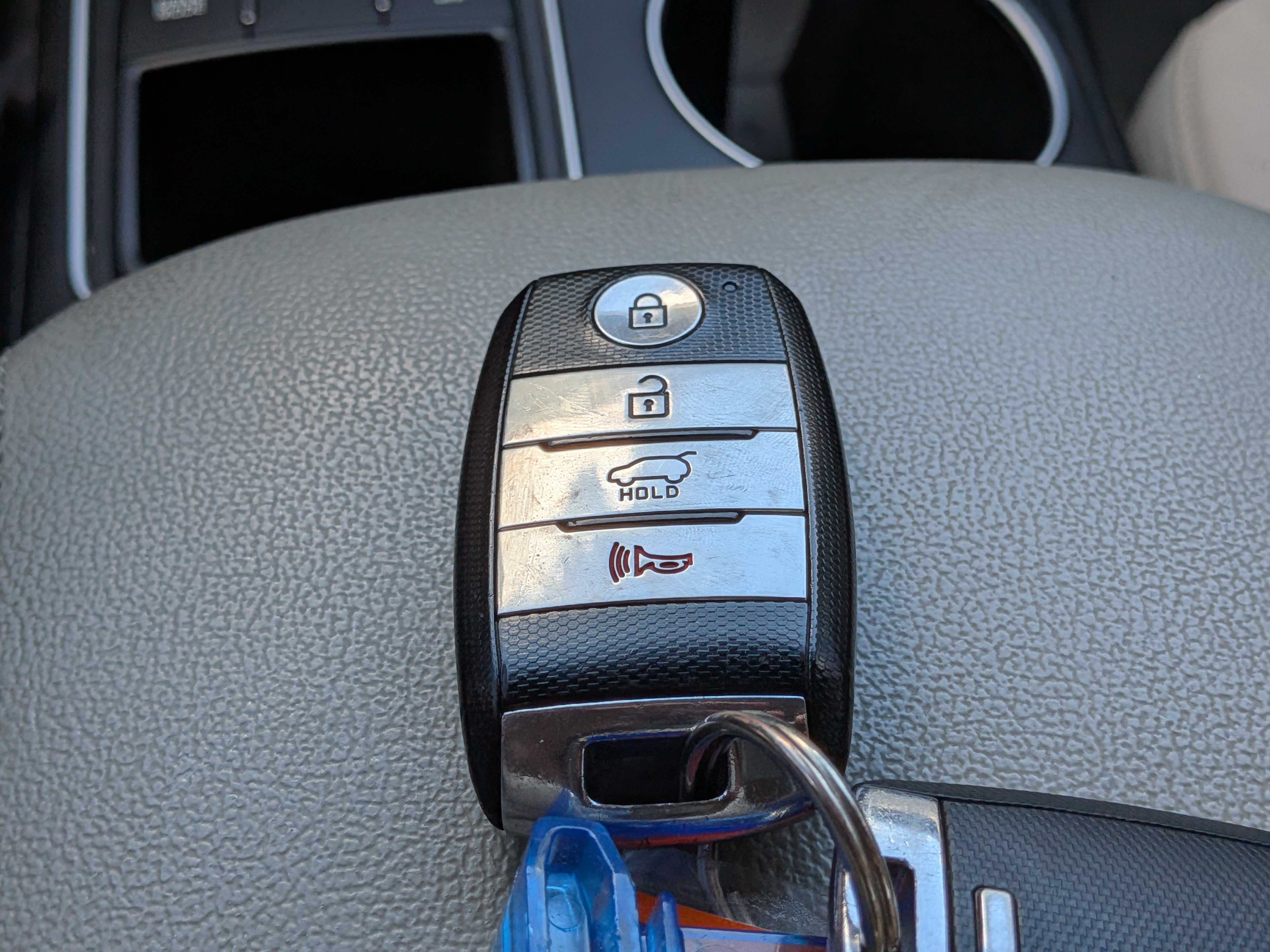 Used 2020 Kia Sorento S FWD image 33