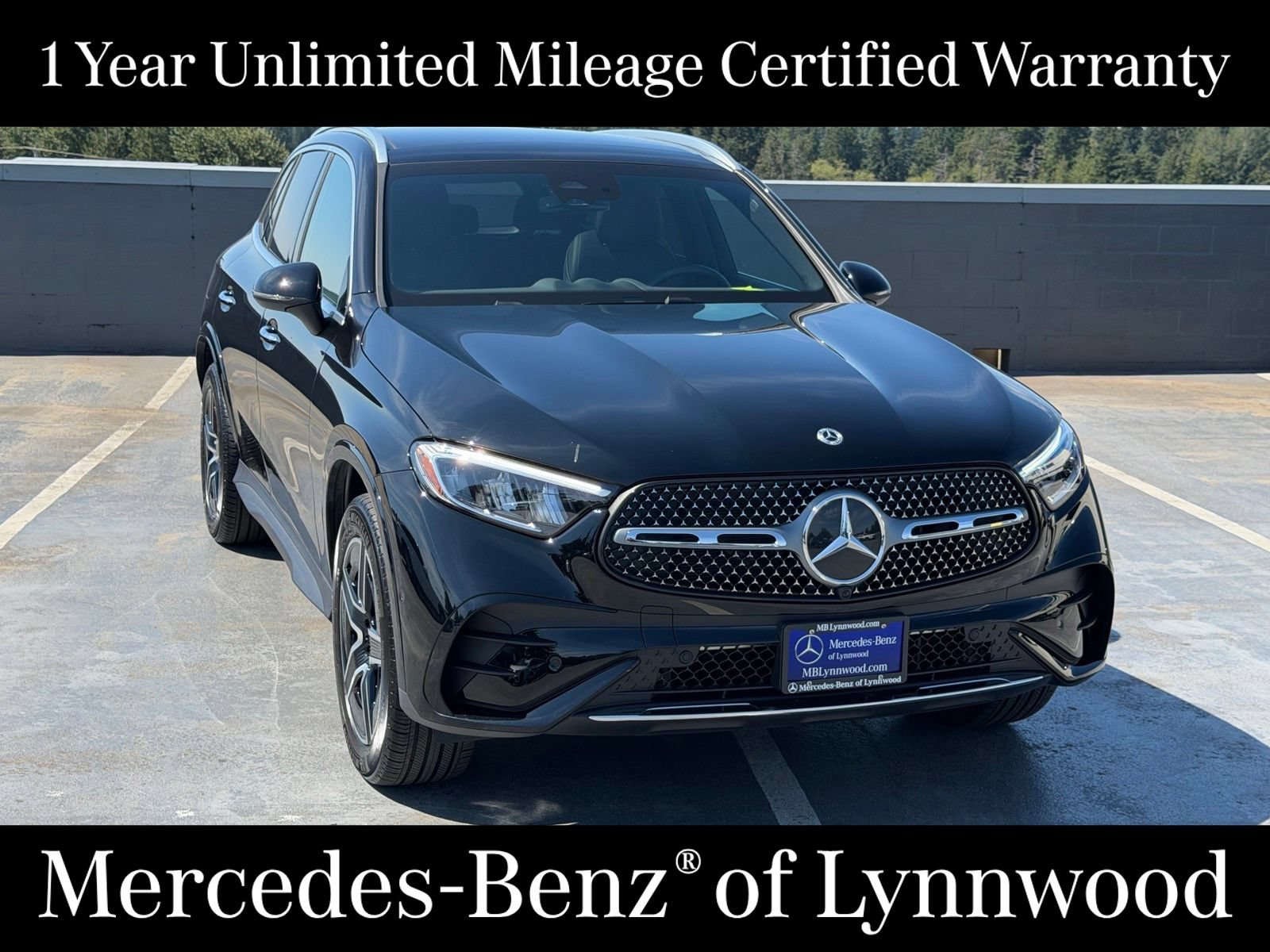 Used 2026 Mercedes-Benz GLC 300 4MATIC image 1