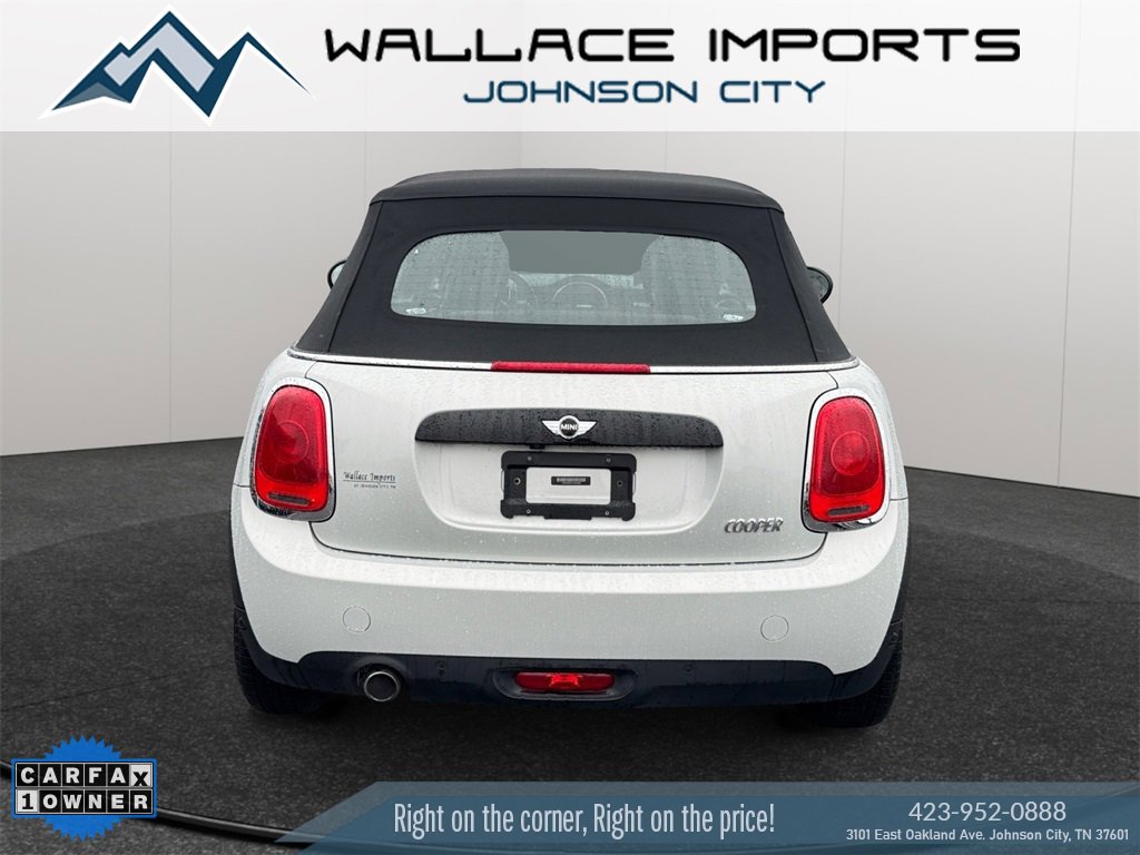Used 2017 MINI Cooper Base image 4