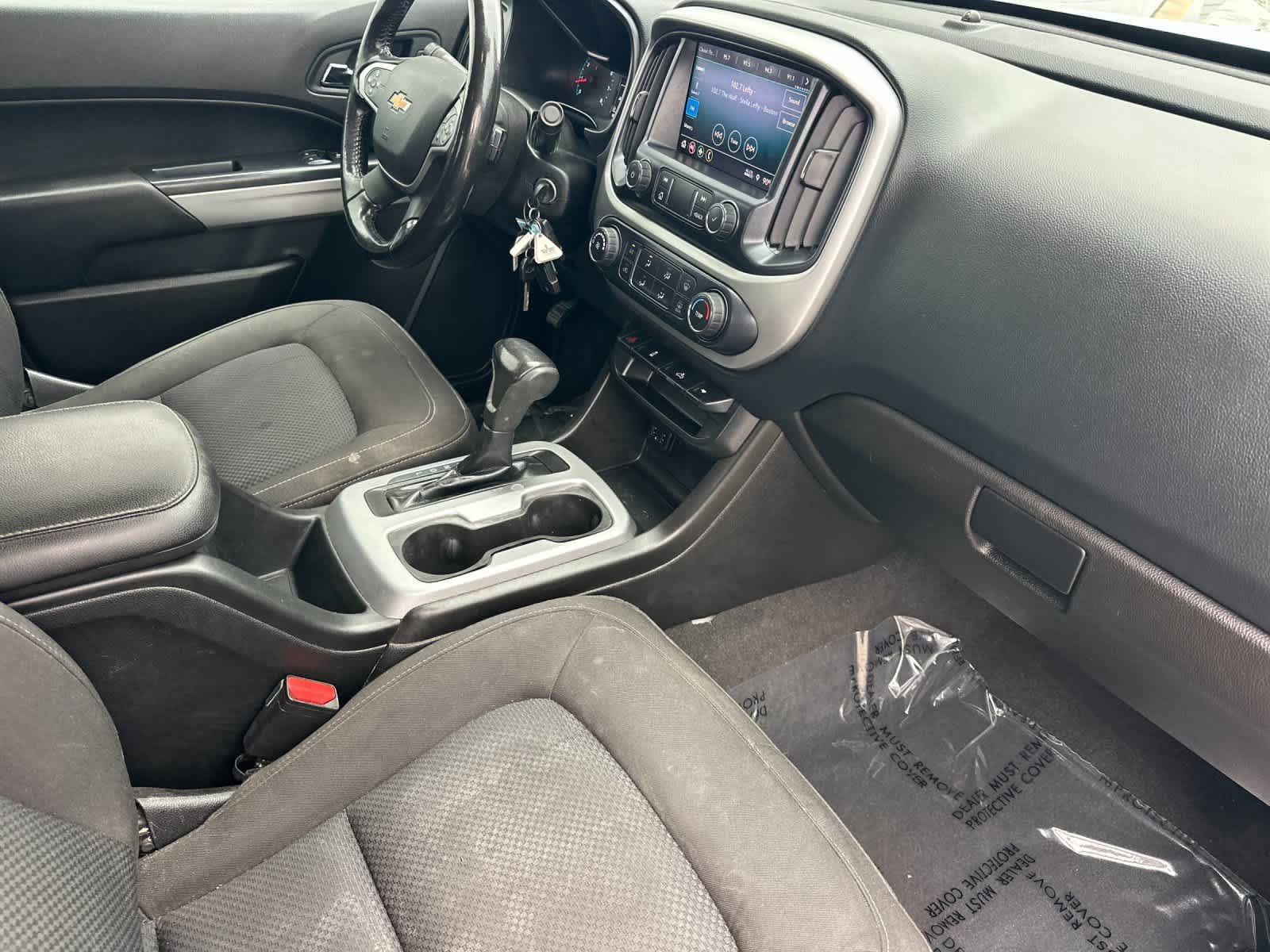 Used 2021 Chevrolet Colorado LT w/ Redline Special Edition AWD/4WD image 16