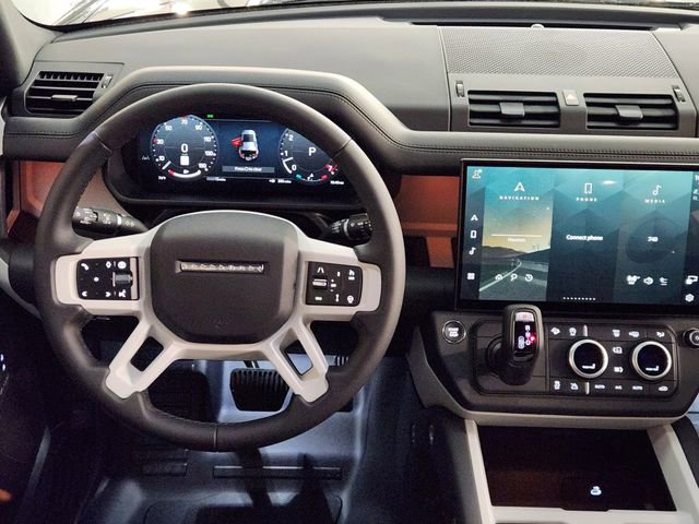 New 2026 Land Rover Defender 110 X-Dynamic SE AWD/4WD image 25