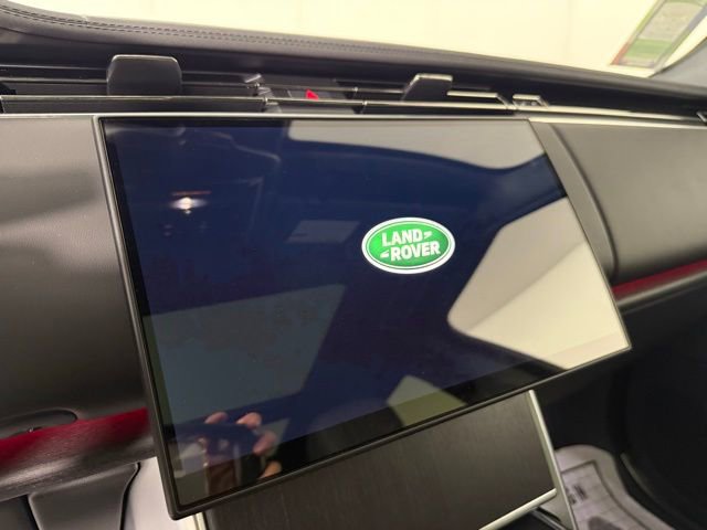 New 2025 Land Rover Range Rover SE image 20