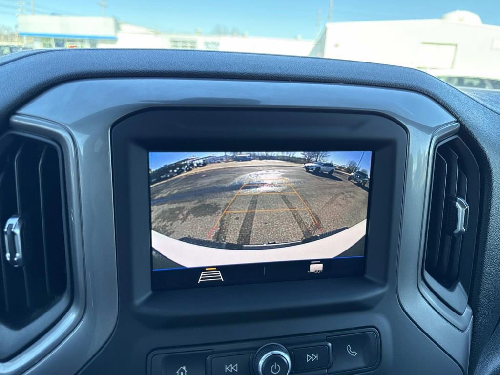 Used 2023 Chevrolet Silverado 2500 Custom w/ Custom Value Package image 28