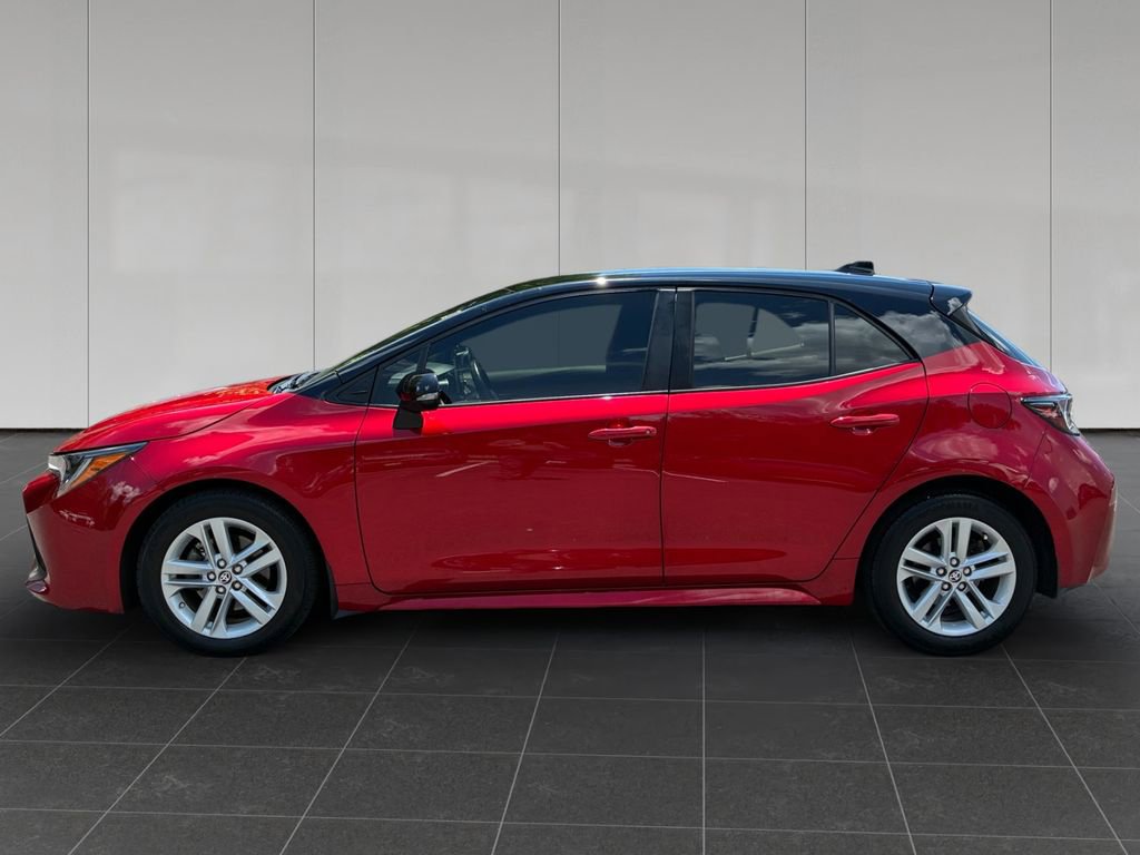 Used 2022 Toyota Corolla SE FWD image 2