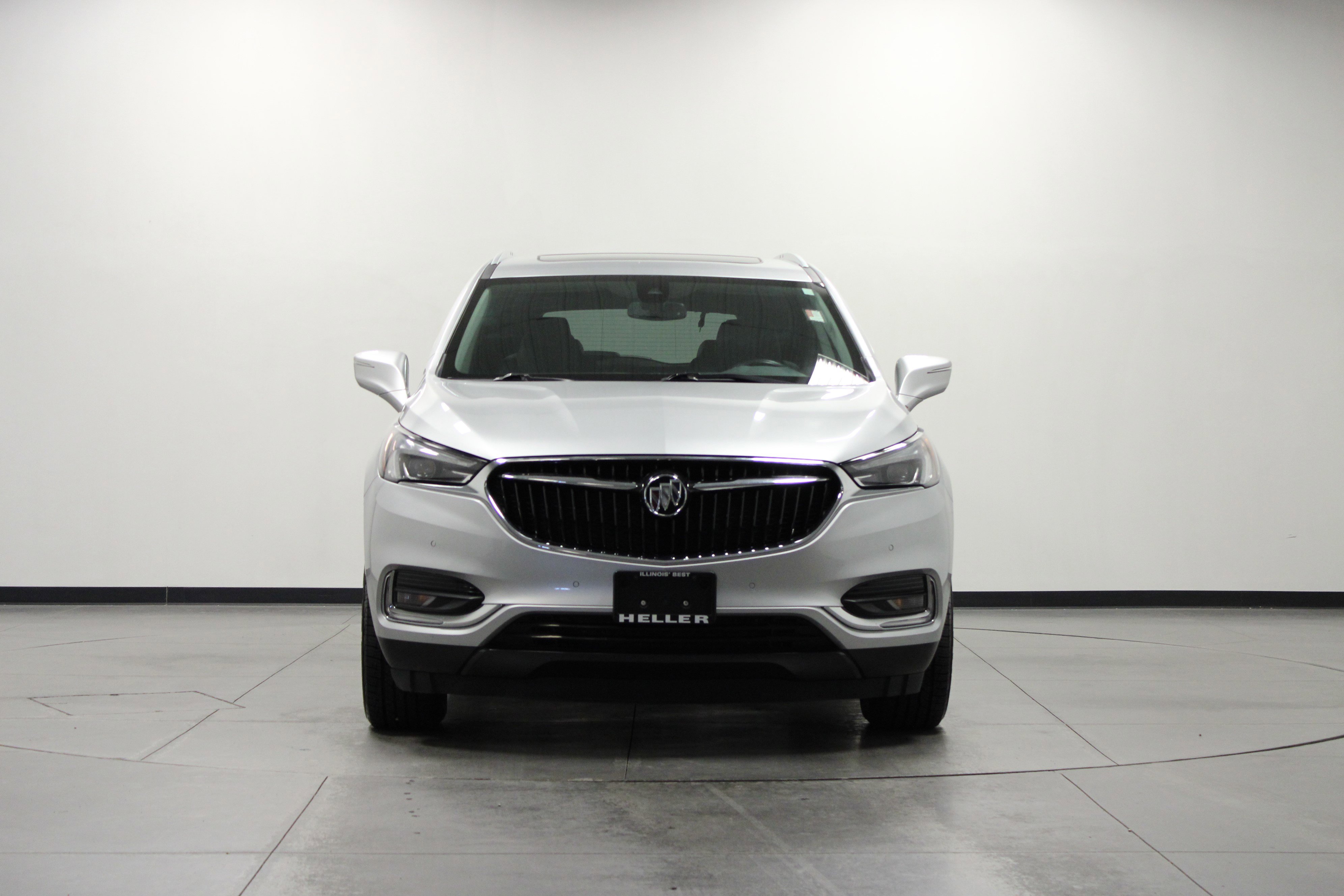 Used 2021 Buick Enclave Premium w/ Sun and Sites Package image 9