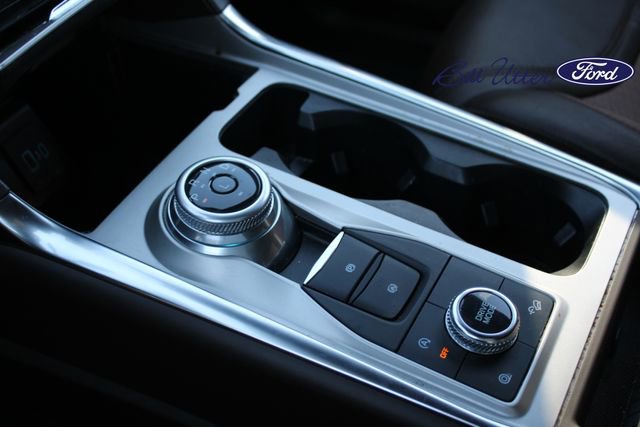 Used 2023 Ford Explorer King Ranch w/ Technology Package image 17