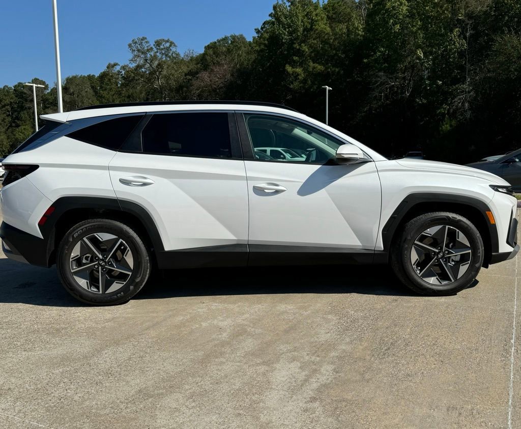 New 2025 Hyundai Tucson SEL FWD image 12