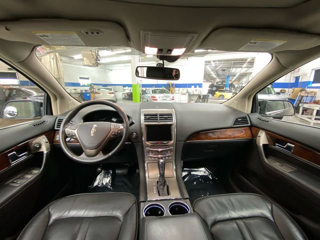 Used 2015 Lincoln MKX AWD w/ Equipment Group 102A image 27